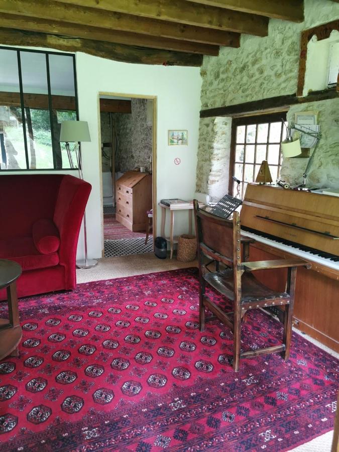 Hotel Domaine de la Folicoeur Sainte-Colombe-près-Vernon Esterno foto